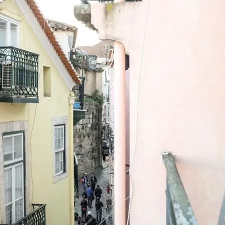 Alfama S. Pedro Typical Apartment Lisbon